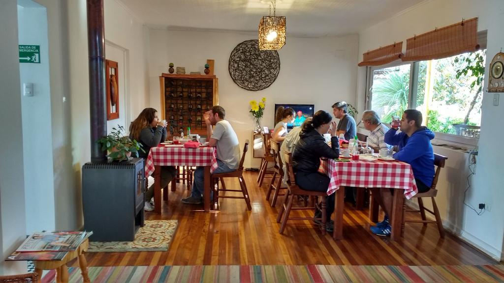 Hostal Petit Verdot سانتا كروز المظهر الخارجي الصورة